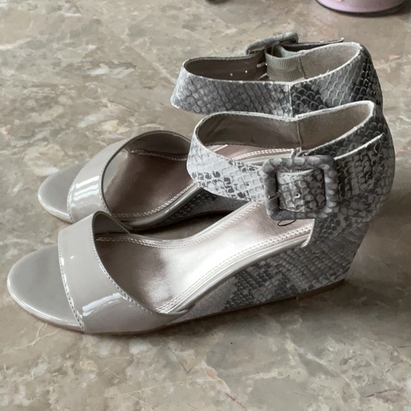 NWOT IMPO VANTAGE WEDGE SANDALS - Picture 4 of 5
